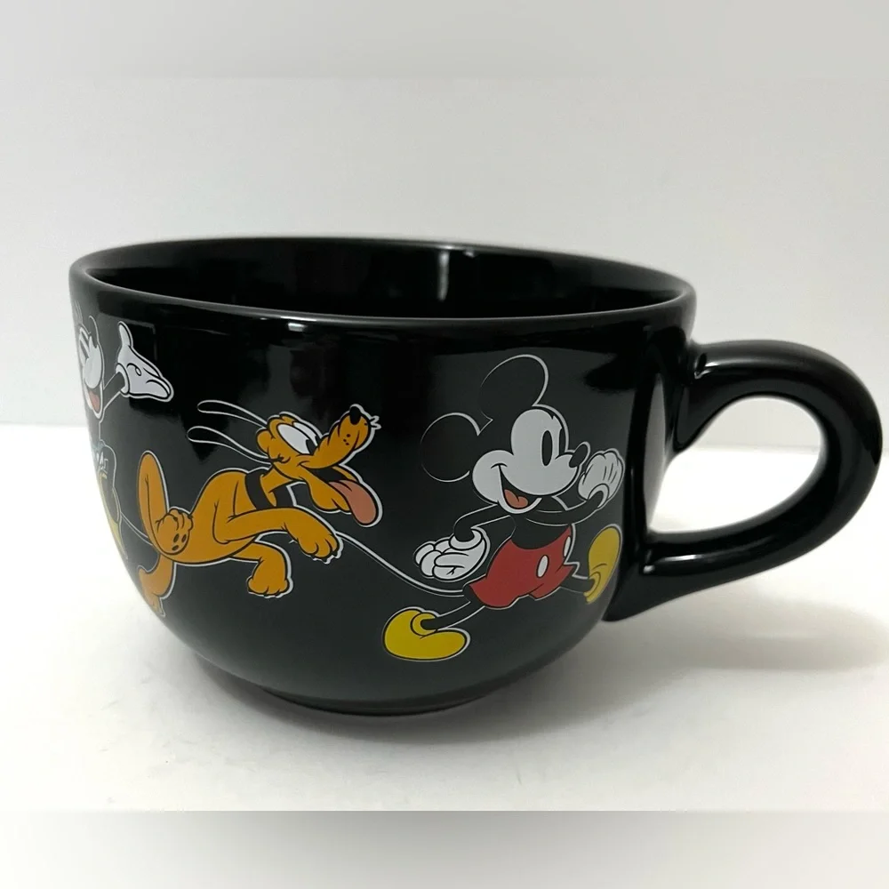 New DISNEY Characters Mickey Pluto Goofy Ceramic Mug Officially Licensed 20 oz